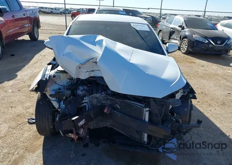 2020 Hyundai Elantra Sel z USA, uszkodzony, nr VIN 5NPD84LFXLH596503